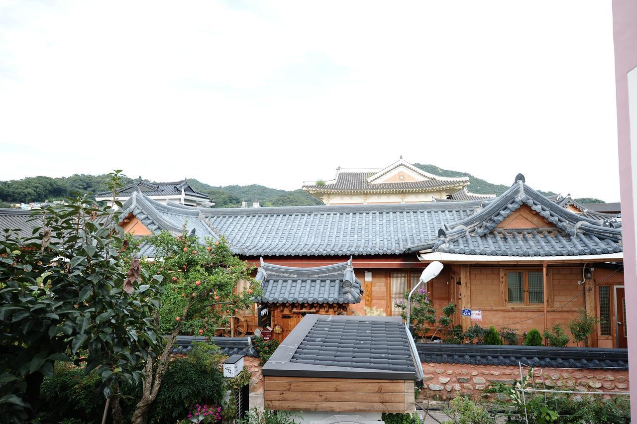 Starlight Rest Area Hotel Jeonju Exterior photo