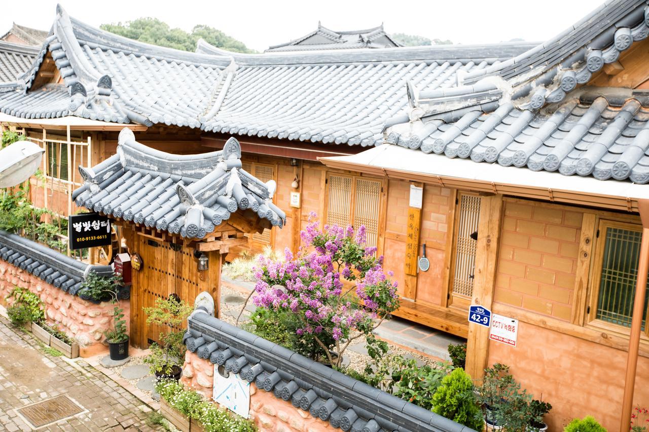 Starlight Rest Area Hotel Jeonju Exterior photo